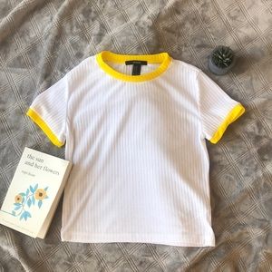 Yellow and white crop top☀️